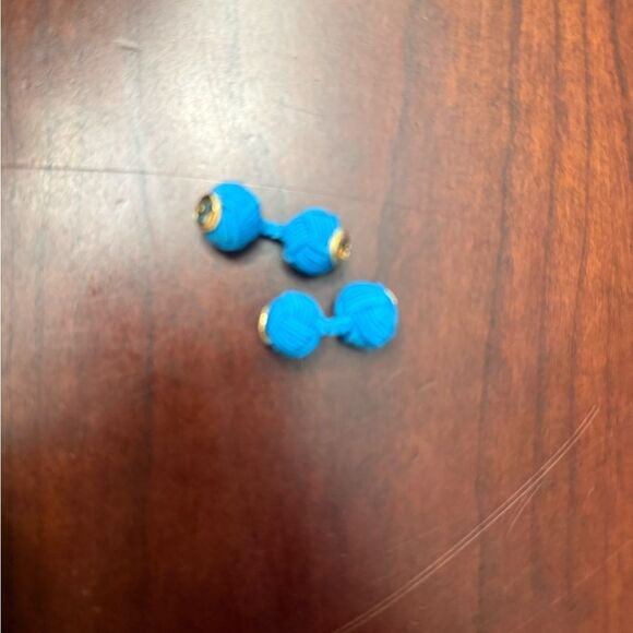 Brand new with box Gucci  Blue Knot Cufflinks with Gold Accents women’s - Picture 4 of 10